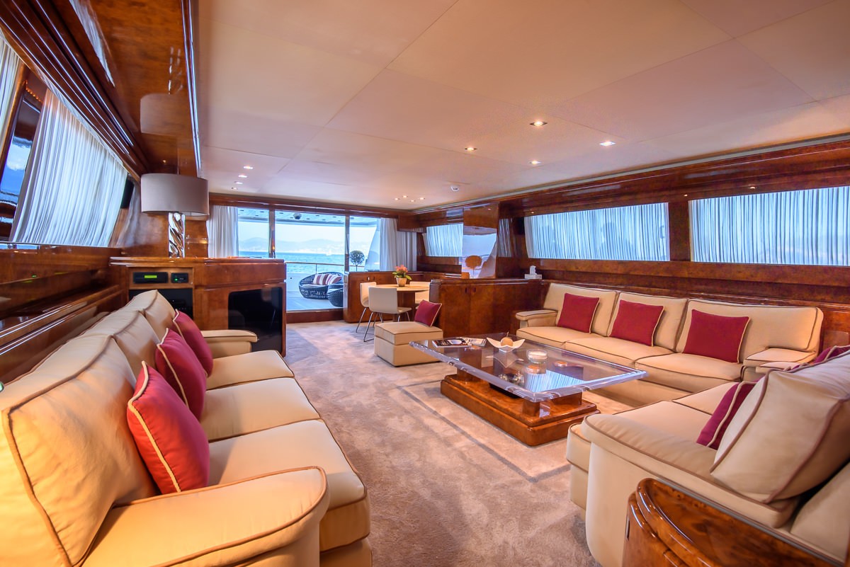 OCEAN GLASS Yacht Charter Details, Mondo Marine 120 CHARTERWORLD